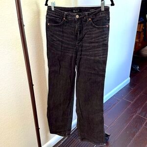 Like New Judy Blue Straight Jean SZ 13/31